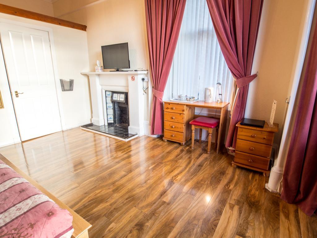 Corstorphine Lodge Hotel Edinburgh Ngoại thất bức ảnh