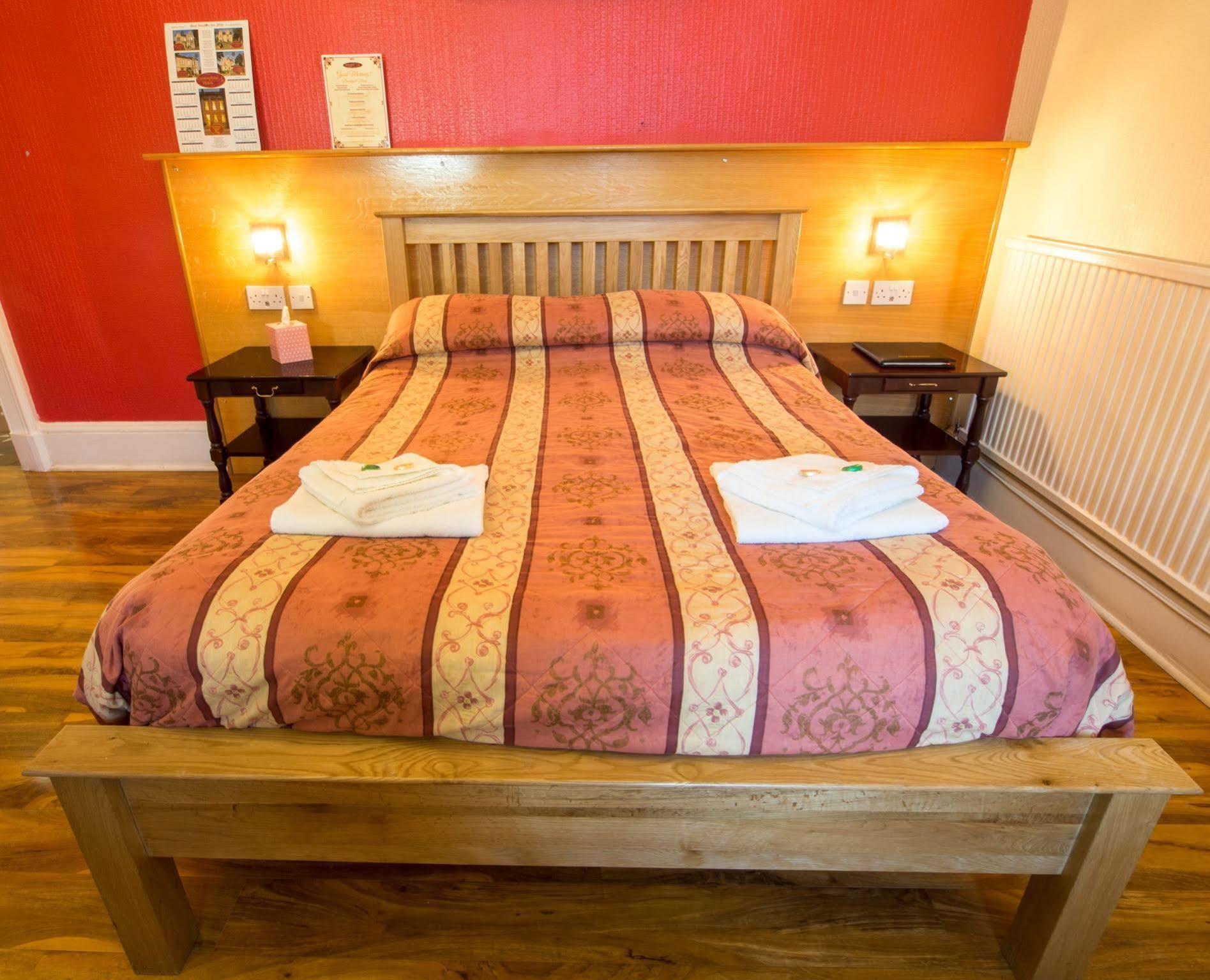 Corstorphine Lodge Hotel Edinburgh Ngoại thất bức ảnh